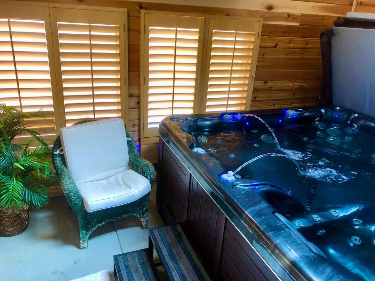 Blue Bear Den 3Br 2Ba Dtc Private Apt Hot Tub Bagian luar foto