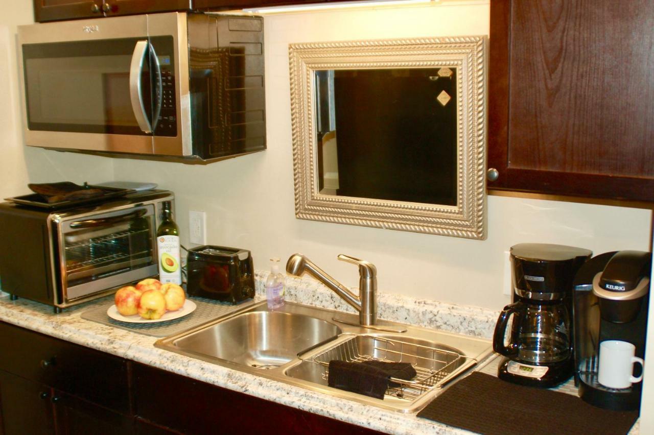 Blue Bear Den 3Br 2Ba Dtc Private Apt Hot Tub Bagian luar foto